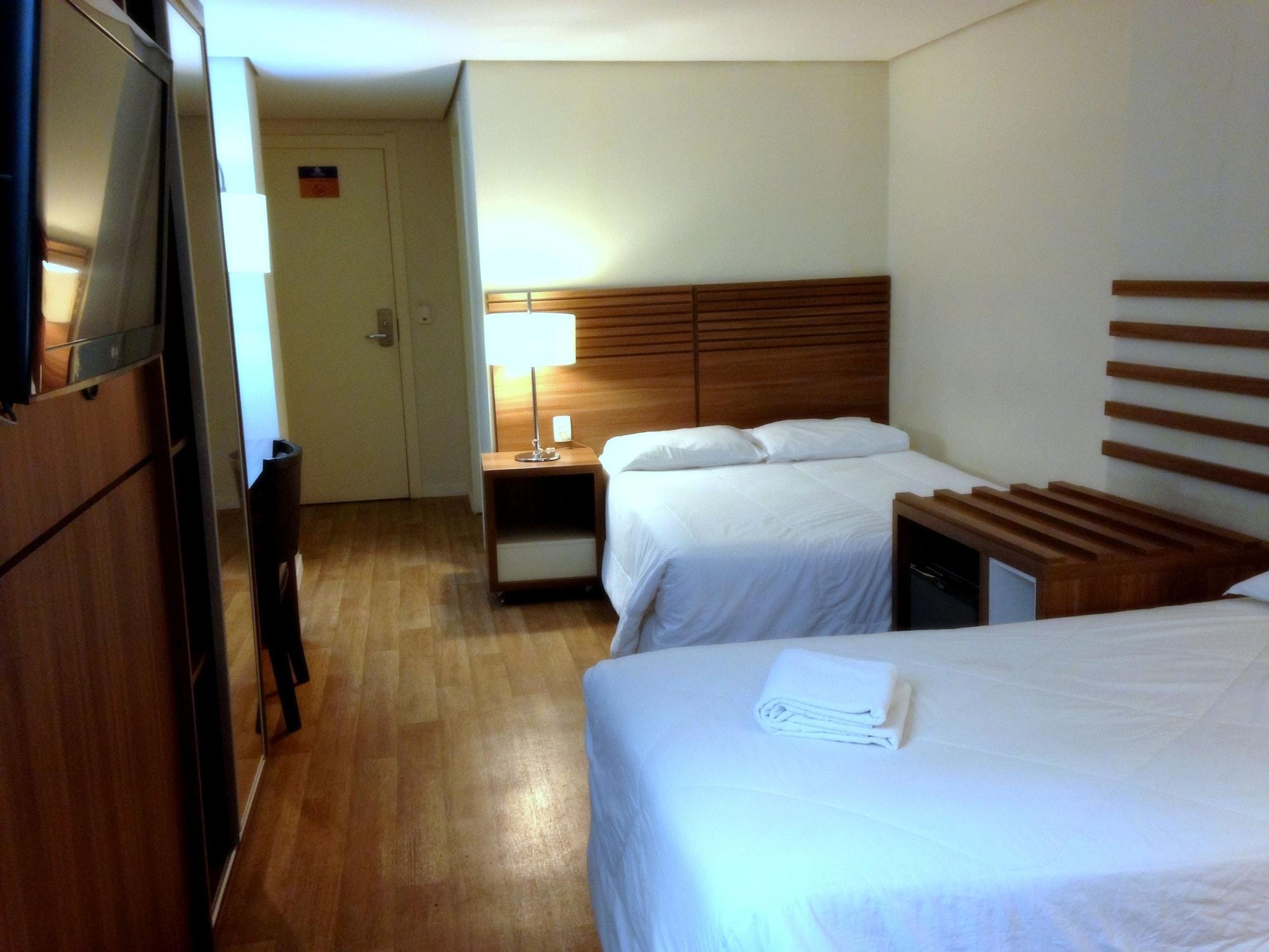 Umbu Hotel Porto Alegre - Centro Historico - Prox Aeroporto 15Min Dış mekan fotoğraf