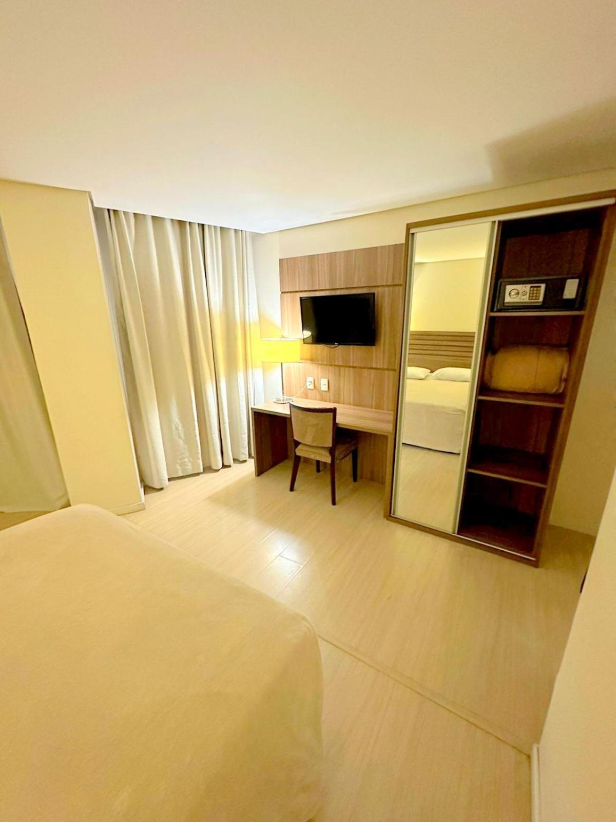 Umbu Hotel Porto Alegre - Centro Historico - Prox Aeroporto 15Min Dış mekan fotoğraf
